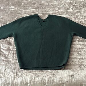 Uniqlo Forest Green V-Neck Sweater